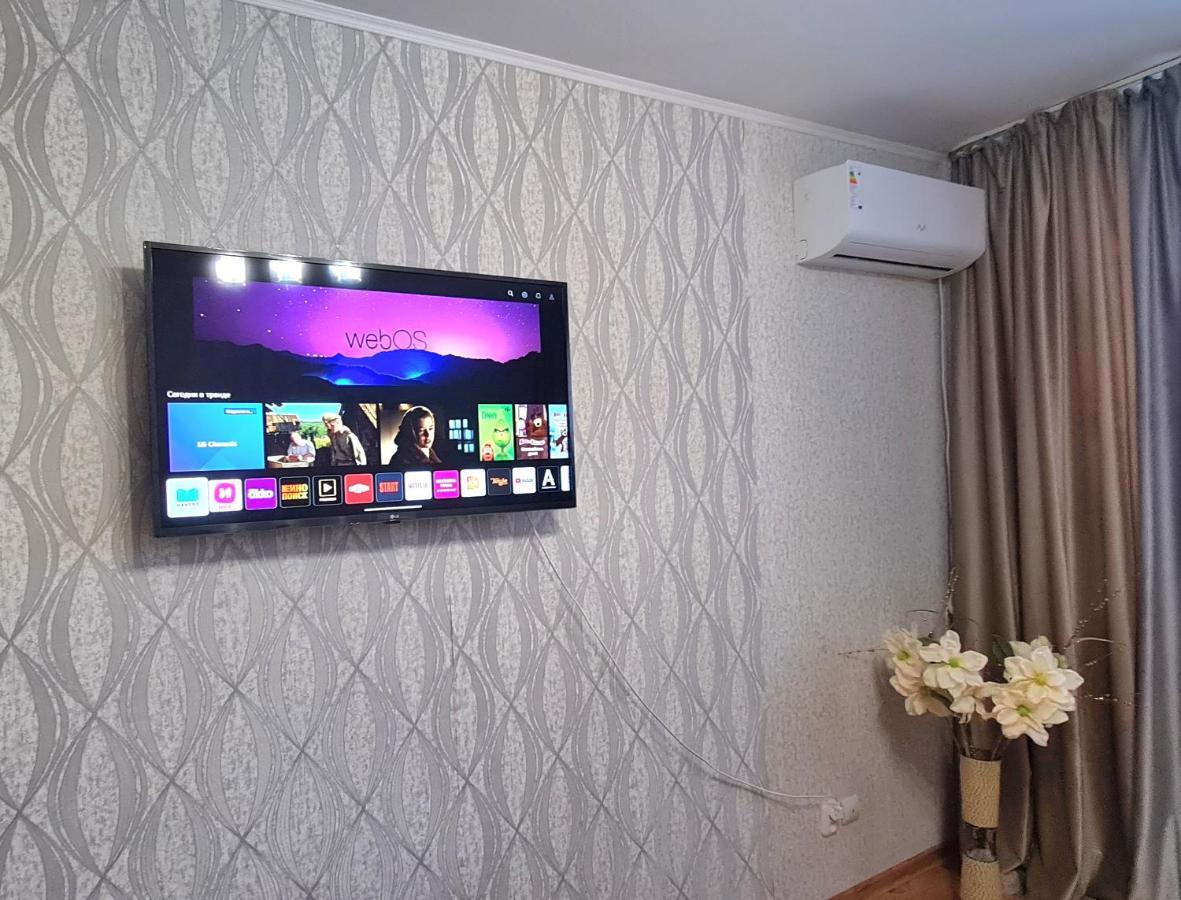 1 Комнатная Квартира В Центре Uralsk Extérieur photo
